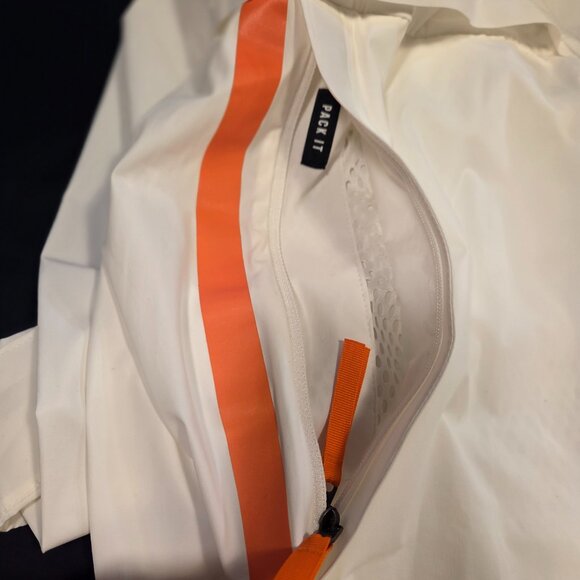 Adidas Wind RDY light coat - Picture 10 of 16